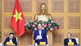 Thủ tướng Nguyễn Xuân Phúc, Trưởng Tiểu ban Kinh tế - xã hội phát biểu tại phiên họp lần thứ 6 của Tiểu ban. Ảnh: TTXVN