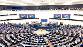 Quang cảnh phiên họp toàn thể tại trụ sở Nghị viện châu Âu ở Strasbourg (Pháp). Ảnh: TTXVN