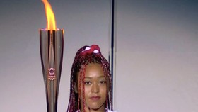 Osaka châm đuốc lên đài lửa Thế vận hội