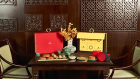 “Bí mật” hút khách của bánh trung thu thủ công Vinpearl Luxury Landmark 81