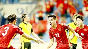 Các tuyển thủ Việt Nam còn thêm cơ hội thể hiện mình tại AFF Cup 2022. Ảnh: MINH HOÀNG