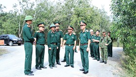 Lớn lên từ nhân dân, vì nhân dân phục vụ