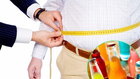 Có nhiều nguyên nhân dẫn đến béo phì như chế độ ăn uống nhiều tinh bột, lười vận động…