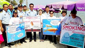 Thái Lan cấm hút thuốc trên các bãi biển