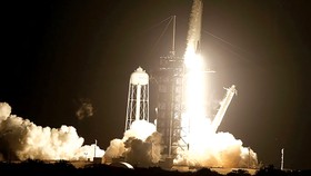Tập đoàn công nghệ SpaceX của tỷ phú Elon Musk đã phóng thành công tên lửa đẩy Falcon 9