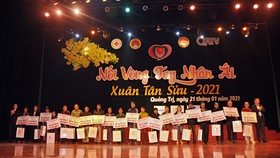 Hà Tĩnh, Quảng Trị: Huy động chăm lo tết cho người dân