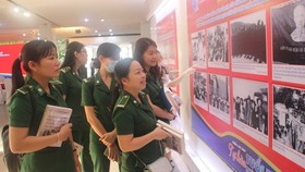 Triển lãm hình ảnh về tổ chức Đoàn TNCS Hồ Chí Minh và Lực lượng TNXP. Nguồn: HMC