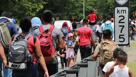 Mỹ đưa người di cư trở lại Mexico