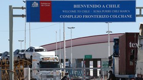 Chile sẽ mở cửa trở lại tất cả các đường biên giới trên bộ từ 1-5. Nguồn: pulevvsmir.co.uk
