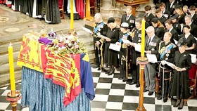 Lễ tang Nữ hoàng Anh Elizabeth II tại Tu viện Westminter