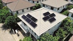 Hệ thống Mái sử dụng  năng lượng mặt trời SCG