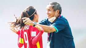 Ông Chung “xe ca”