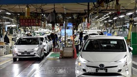 Bên trong một nhà máy sản xuất ô tô của Toyota tại tỉnh Achi, Nhật Bản. Ảnh: AFP/TTXVN