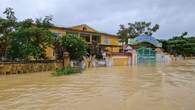 Hơn 12.000 nhà dân ở Quảng Bình ngập nặng