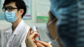 Việt Nam: Hơn 20.600 người đã tiêm vaccine AstraZeneca