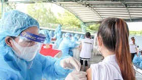 TPHCM tiếp tục không ghi nhận ổ dịch mới, hơn 5,7 triệu người được tiêm vaccine
