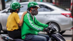Ở Việt Nam chạy xe công nghệ thế này không thể gọi là thất nghiệp. Nhưng thực tế do thất nghiệp phải bươn chải và không ổn định.