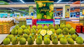 Sầu riêng Việt tại siêu thị Go Shu Hao (Bắc Kinh).
