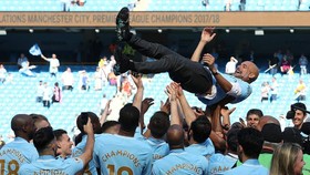 Manchester City sẽ dchạm trán Dortmund.