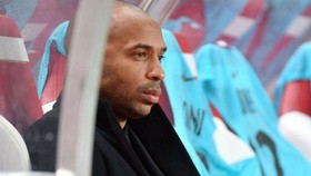 Trận thua đáng lo của Thierry Henry