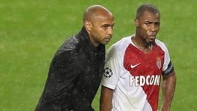 Kỷ lục buồn của Thierry Henry