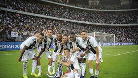 Ronaldo quyết thắng mọi giải cùng Juventus