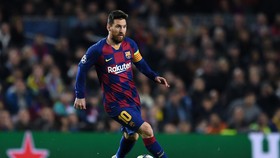 Đoạt Pichichi và Alfredo di Stefano, Messi thâu tóm giải thưởng cá nhân