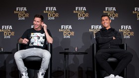 Messi và Ronaldo trong cuộc tranh luận bất tận