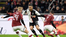 Ronaldo  phải vượt qua hàng thủ khó nhằn của AC Milan