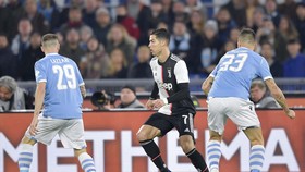Ronaldo có cơ hội ghi bàn trước hàng thủ sa sút của Lazio