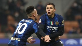 Alexis Sanchez liên tục ghi bàn cho Inter