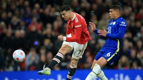 Ronaldo vẫn ghi bàn ở tuổi 37