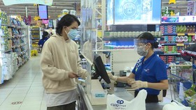 Công nghệ số thúc đẩy thanh toán không tiền mặt trong bán lẻ