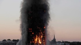 Cháy chung cư Anh: Không có dấu hiệu cố tình gây cháy