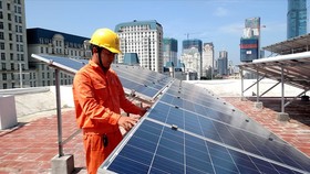 Kiến nghị mua điện mặt trời áp mái ở mức 9,35 cent/kWh