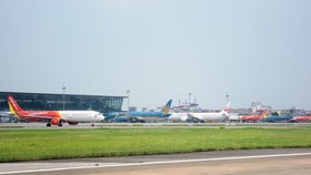Cục Hàng không Việt Nam đề xuất bỏ trần giá vé máy bay nội địa
