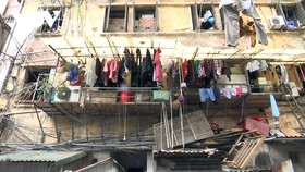 Các chung cư cũ cấp D (chung cư nguy hiểm) và một số cụm khu chung cư cũ sẽ đứng đầu danh sách trong kế hoạch cải tạo xây dựng mới của thành phố Hà Nội.