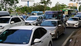 Sau Hà Nội, TPHCM trình phương án thu phí ô tô lưu thông khu vực trung tâm