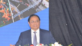 Thủ tướng Phạm Minh Chính: Suốt 20 năm qua, vì sao cả vùng Đông Nam bộ chỉ có 50km đường cao tốc?