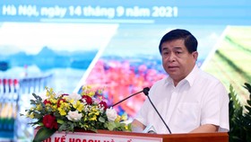 Bộ trưởng Bộ KHĐT Nguyễn Chí Dũng phát biểu tại Hội nghị