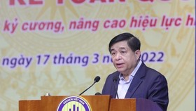 ​  Bộ trưởng Bộ KH-ĐT Nguyễn Chí Dũng phát biểu khai mạc hội nghị