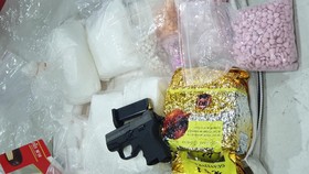 Ma túy và súng đạn của các đối tượng cơ quan công an thu giữ