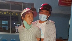 Truy xét camera, bắt được tên cướp kéo người phụ nữ ngã lộn nhào tại Tân Bình