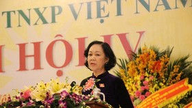 Bà Trương Thị Mai phát biểu tại đại hội