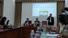 Ban tổ chức giới thiệu Hội sách trực tuyến quốc gia lần thứ 2 tại Thư viện Quốc gia (Hà Nội) ngày 15-4