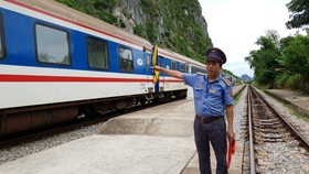 Đường sắt tổ chức các đoàn tàu chuyên biệt đưa người dân các tỉnh phía Nam về quê 