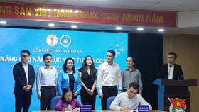  Tổng hội Y học Việt Nam và Hội Thầy thuốc trẻ Việt Nam ký kết chương trình Nâng cao năng lực y tế cơ sở 