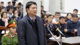 Ông Đinh La Thăng bị khởi tố thêm tội danh