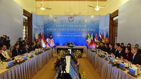 Chánh án các nước ASEAN cùng chia sẻ kinh nghiệm trong hệ thống tư pháp 