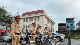 Cảnh sát giao thông Hà Nội ra quân đảm bảo an toàn giao thông ngày nghỉ lễ